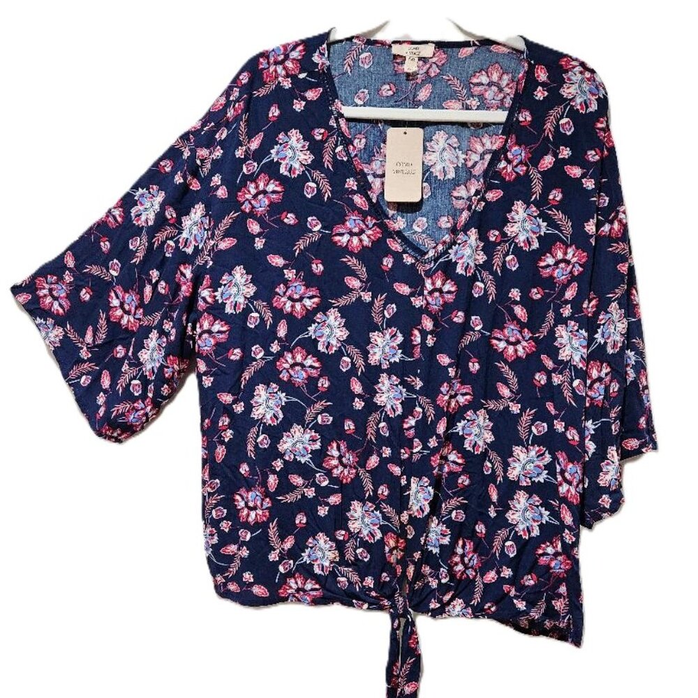 New RED WHITE BLUE V-NECK FLORAL BLOUSE TOP  XXL  MEMORIAL DAY JULY 4TH LABOR